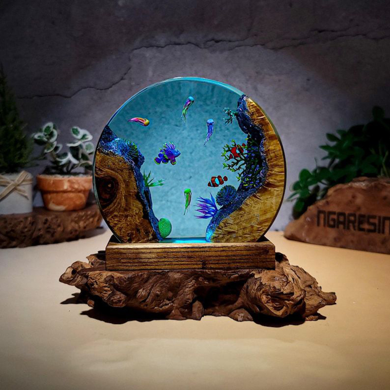 Aquarium & Marine Science Center - Ночник-светильник из смолы с морскими обитателями
